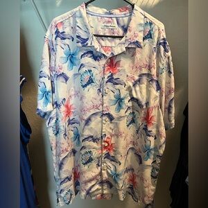 Tommy Bahama Men’s Camp shirt